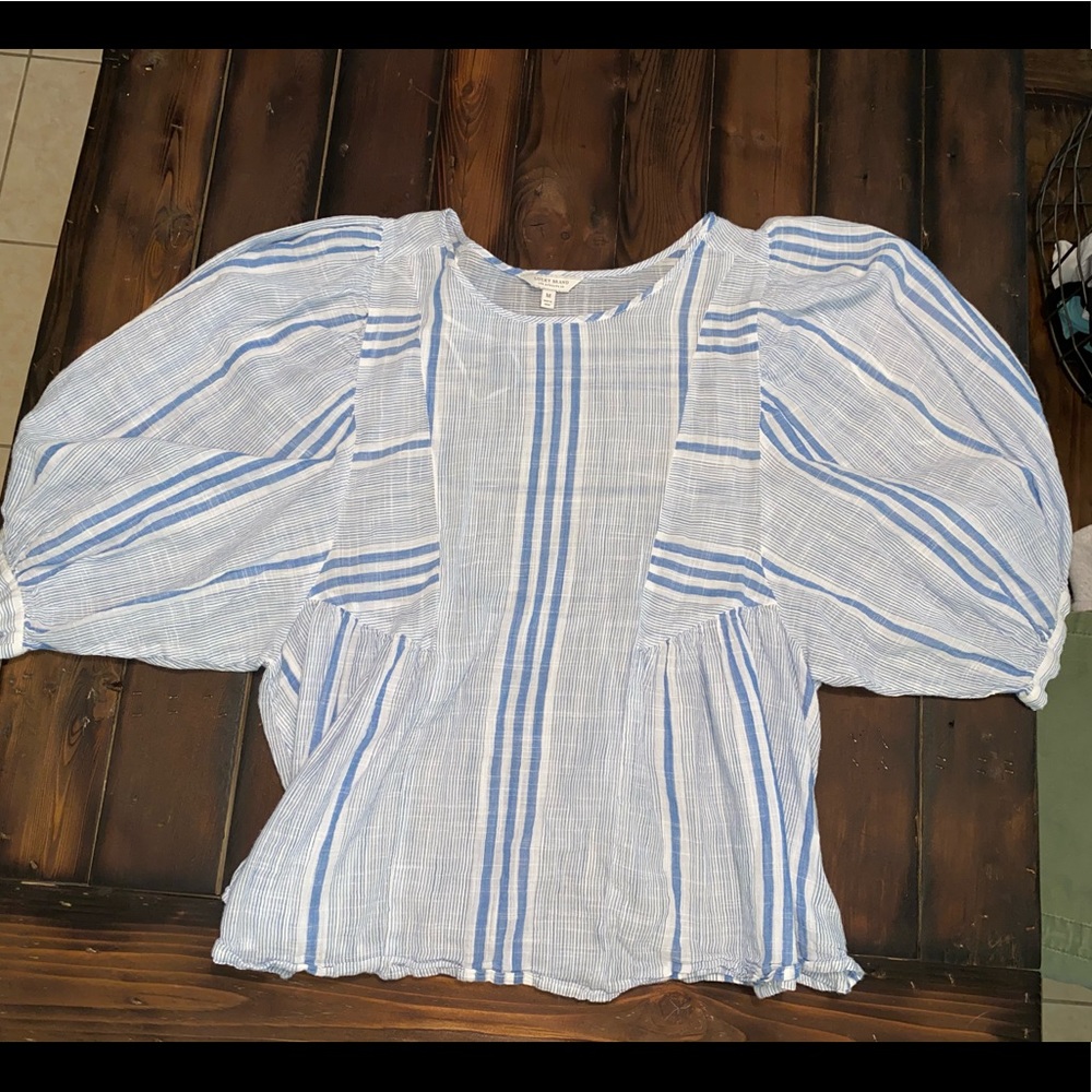 Lucky brand top